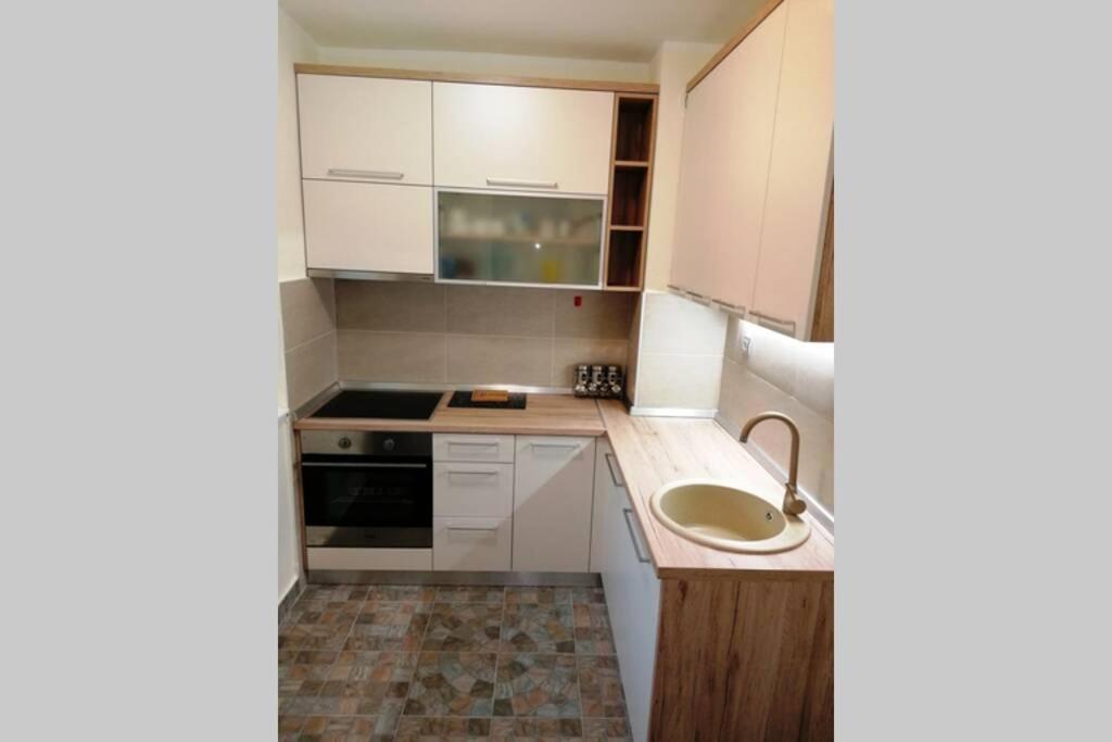 Oasis Felix Apartment Belgrado Exterior foto
