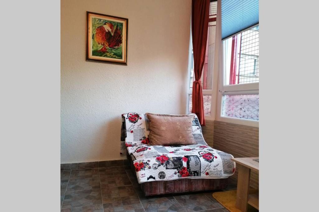 Oasis Felix Apartment Belgrado Exterior foto